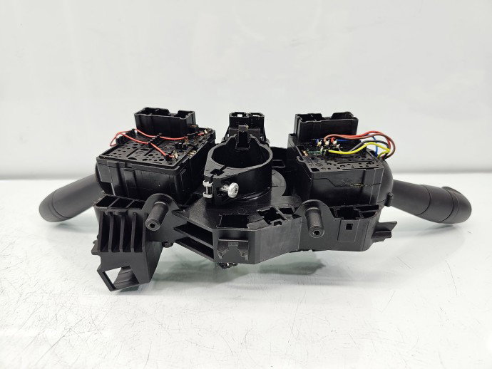 Ansamblu manete Dacia Sandero 2 [Fabr 2012-2020] 681726046R