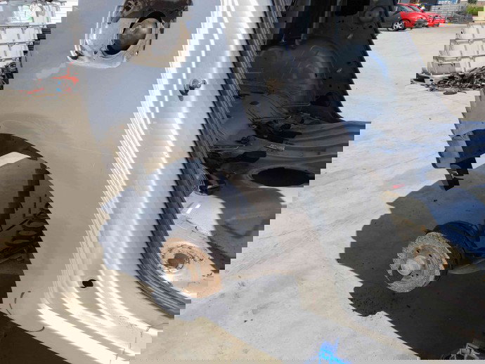 Aripa dreapta spate OEM Dacia Sandero [Fabr 2008-2012] 1.6 mpi