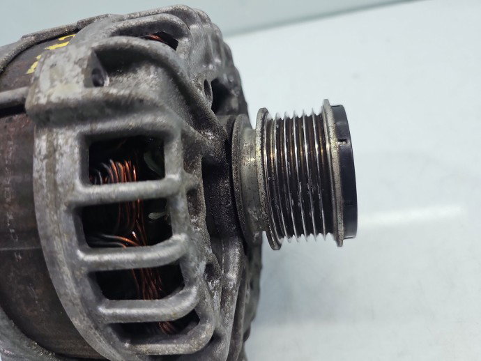 Alternator Volkswagen Passat CC (358) [Fabr 2012-2016] 03L903024F 2.0 TDI CFFB 103KW / 140CP