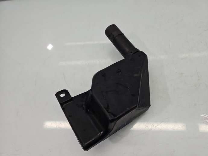 Gat umplere vas spalator parbriz AUDI A4 (8K2, B8) [Fabr 2008-2015] 8T2955463B