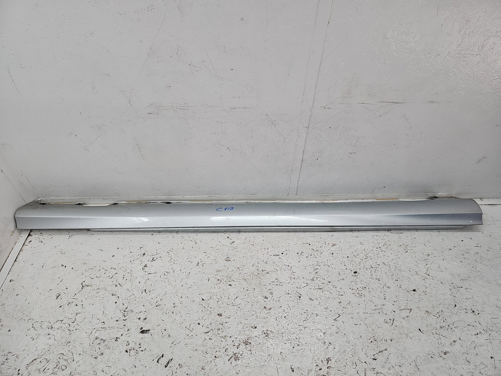 Prag lateral dreapta Mercedes Clasa E (W211) [Fabr 2002-2009] Break AMG 775 Argintiu Iridium
