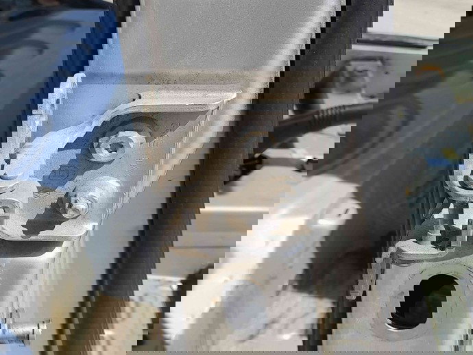 Balama dreapta spate OEM Dacia Sandero [Fabr 2008-2012] 1.6 mpi 