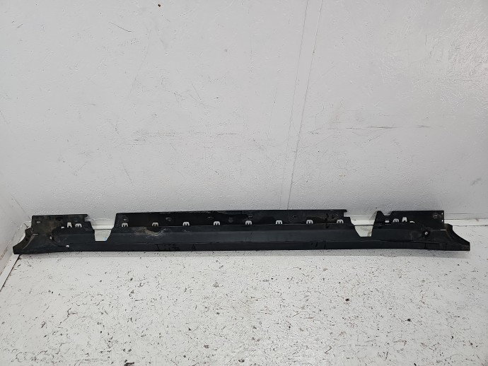 Prag lateral stanga Bmw X1 (E84) [Fabr 2009-2015] SUV 2990599