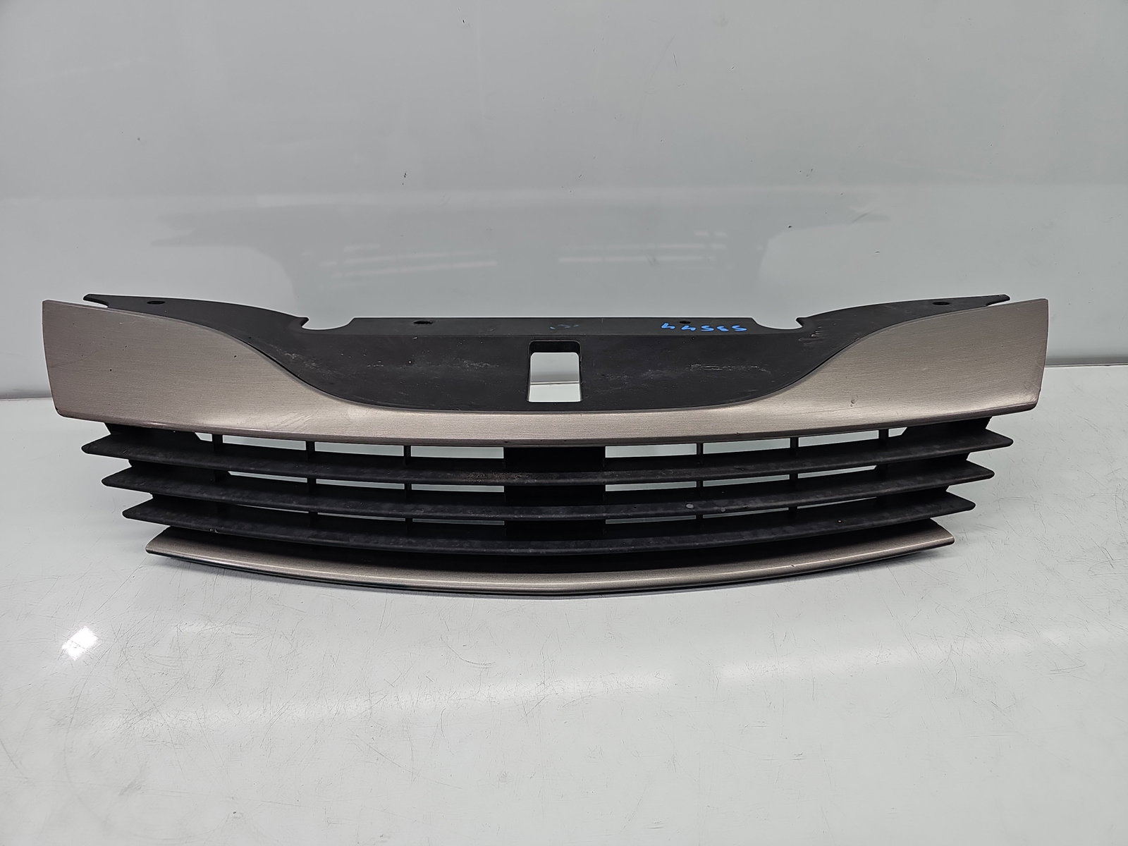 Grila bara fata Renault Laguna 2 [Fabr 2001-2007] Berlina cu hayon 8200012587