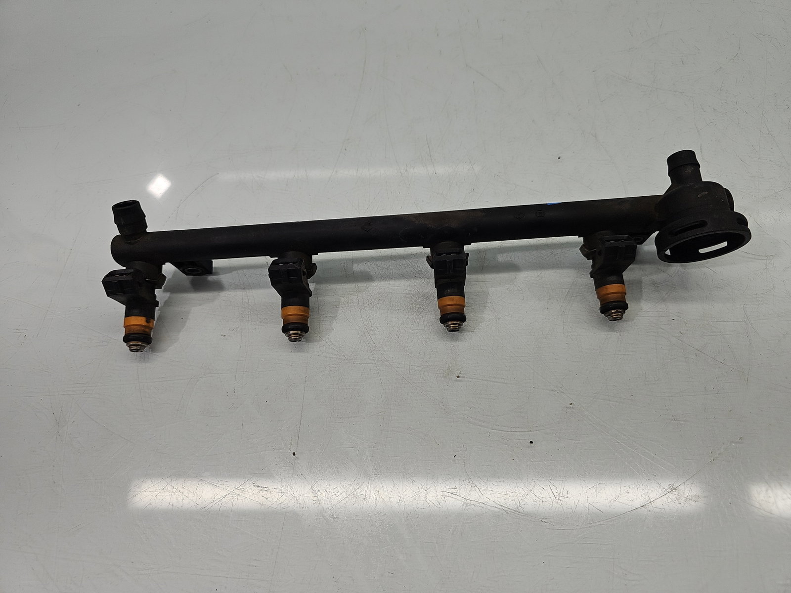 Rampa injectoare Renault Laguna 2 [Fabr 2001-2007] 7700112519 1.6 Benz K4M710 79KW / 108CP