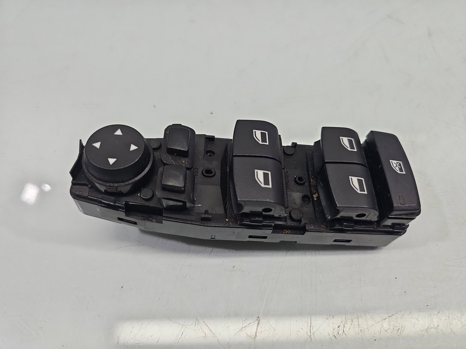 Butoane comanda geamuri sofer Bmw 4 (F32) [Fabr 2013-2021] 9208111
