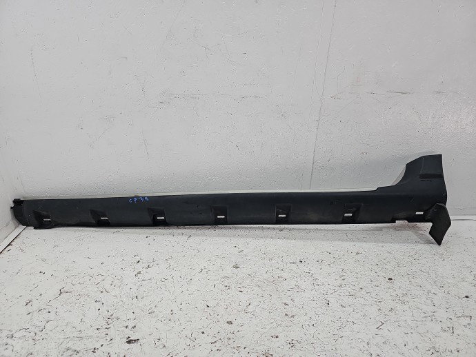 Prag lateral stanga Dacia Duster [Fabr 2010-2017] 768515735R