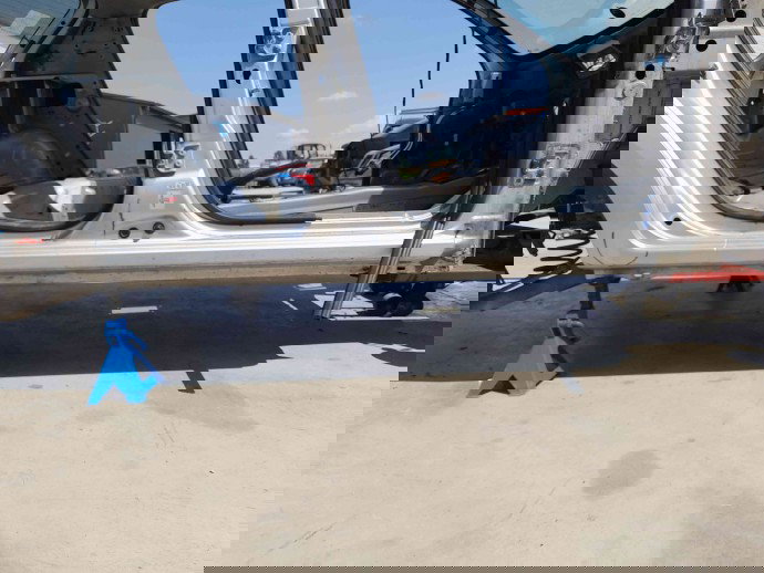 Prag lateral dreapta OEM Dacia Sandero [Fabr 2008-2012] 1.6 mpi