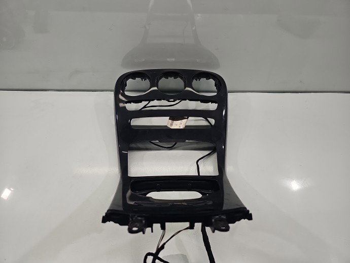 Trimuri bord Mercedes Clasa C (W205) [Fabr 2014-prezent] Sedan AMG A078214