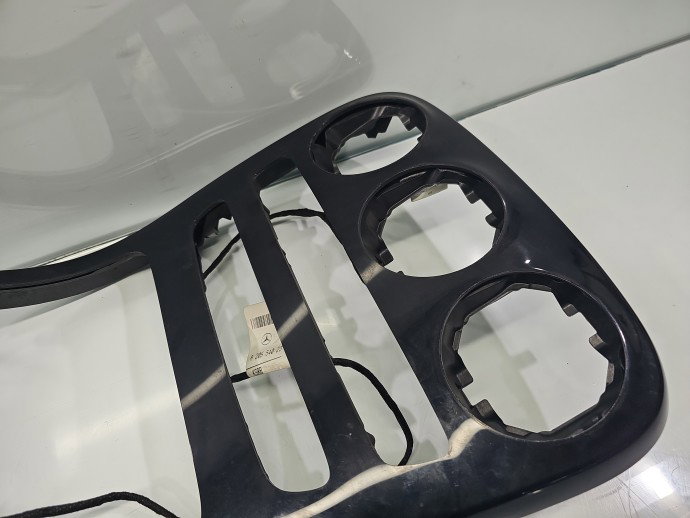 Trimuri bord Mercedes Clasa C (W205) [Fabr 2014-prezent] Sedan AMG A078214