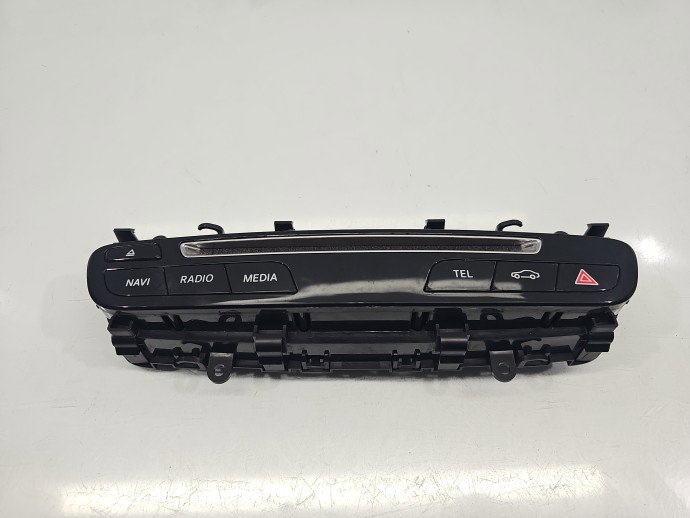 Panou media Mercedes Clasa C (W205) [Fabr 2014-prezent] A2059055201