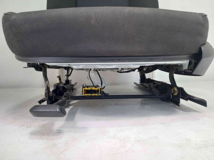 Scaun stanga fata OEM Bmw 3 (E90) [Fabr 2005-2011] 2.0 N47 