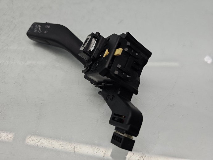 Maneta semnalizare Skoda Octavia 2 (1Z3) [Fabr 2004-2013] 1K0953513G