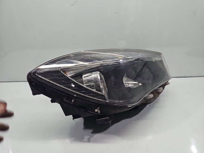 Far dreapta Mercedes Clasa CLA Coupe (C117) [Fabr 2013-2018] Sedan A1178200661