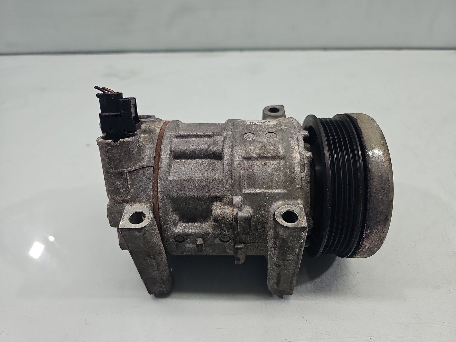 Compresor clima Fiat Punto (199) [Fabr 2010-2018] 55194880 1.4 B 350A1.000 57KW / 78CP