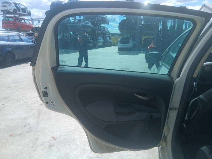 Usa stanga spate Fiat Punto (199) [Fabr 2010-2018] Berlina cu hayon  296 Bianco Divino