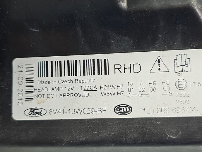 Far dreapta Ford Kuga I [Fabr 2008-2012] SUV 8V41-13W029-BF