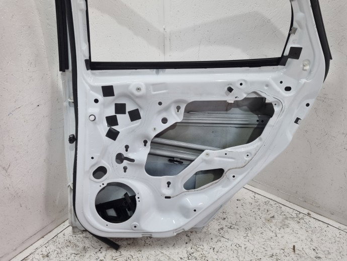 Usa dreapta spate Ford Focus 3 [Fabr 2010-2018] Hatchback Facelift Frozen White