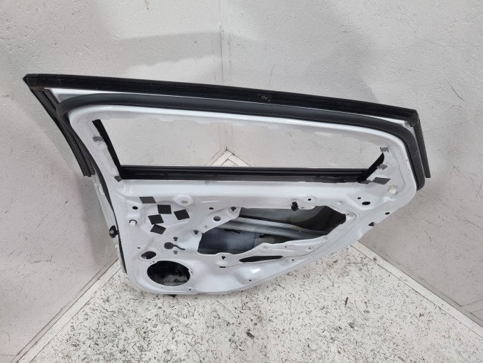 Usa dreapta spate Ford Focus 3 [Fabr 2010-2018] Hatchback Facelift Frozen White
