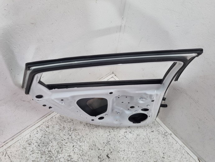 Usa stanga spate AUDI A4 (8W2, B9) [Fabr 2015-2023] Sedan S-line, Quattro LY9C