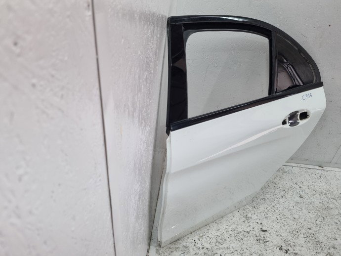 Usa stanga spate Mercedes Clasa C (W205) [Fabr 2014-prezent] Sedan AMG 149 Alb Polar