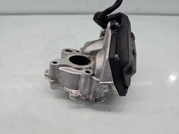 Supapa EGR Mercedes Clasa C (W204) [Fabr 2007-2014] A6511400360 2.2 CDI 651911 125KW / 170CP