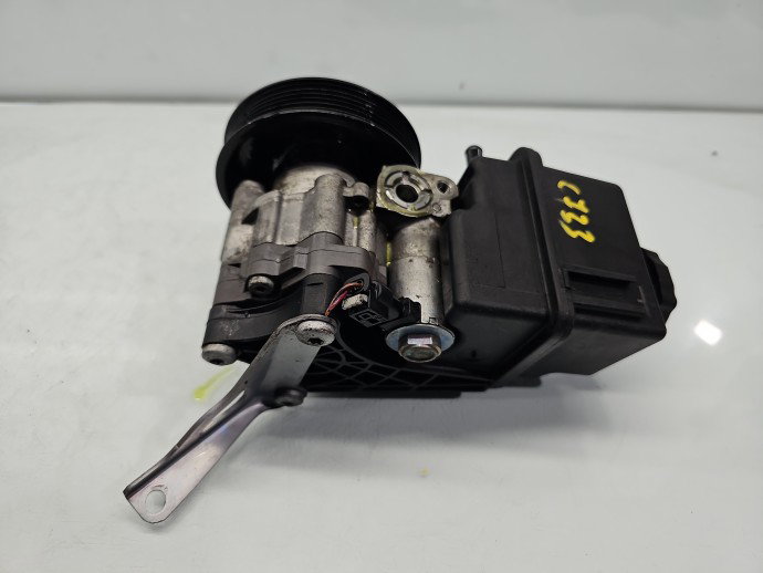 Pompa servodirectie Mercedes Clasa C (W204) [Fabr 2007-2014] A0064661501 2.2 CDI 651911 125KW / 170CP