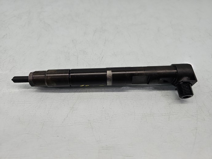 Injector Mercedes Clasa C (W204) [Fabr 2007-2014] A6510704987 2.2 CDI 651911 125KW / 170CP