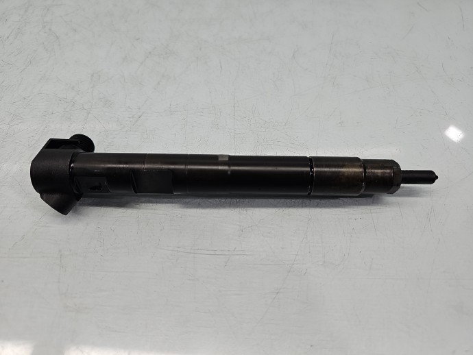 Injector Mercedes Clasa C (W204) [Fabr 2007-2014] A6510704987 2.2 CDI 651911 125KW / 170CP