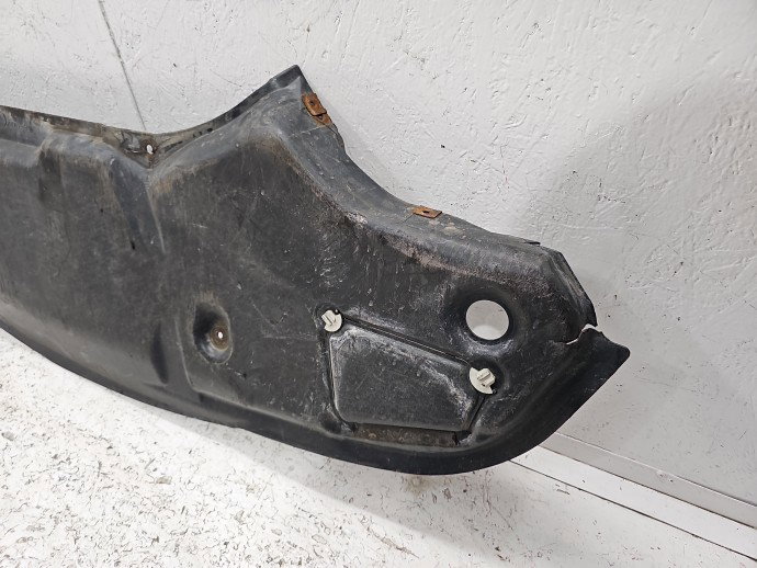 Scut sub bara Mercedes Clasa E (W211) [Fabr 2002-2009] Break AMG A2115203023
