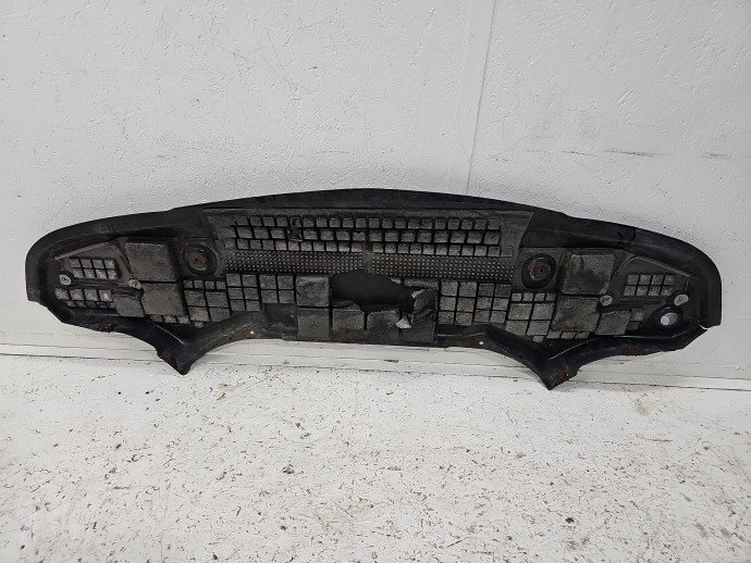Scut sub bara Mercedes Clasa E (W211) [Fabr 2002-2009] Break AMG A2115203023