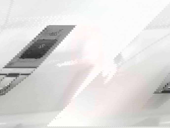 Buton incalzire scaune 8V4T19K314AB Ford Kuga I [Fabr 2008-2012]