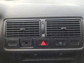 Grila aerisire centrala Volkswagen Golf 4 (1J1) [Fabr 1997-2004] OEM