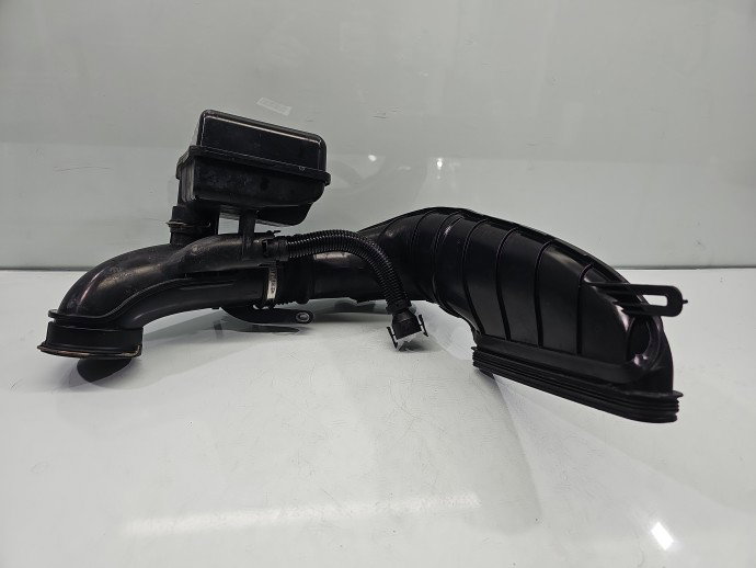 Tub admisie aer Bmw X3 (F25) [Fabr 2010-2017] 8512249 2.0 N47D20O1 135KW / 184CP