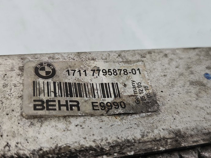 Radiator apa Bmw 5 (E60) [Fabr 2004-2010] 7795878 3.0 M57D30O2 170KW / 231CP