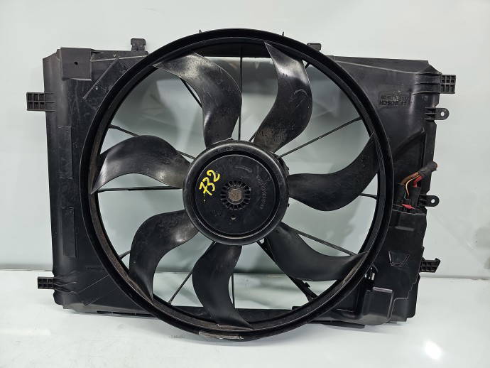 Electroventilator Mercedes Clasa CLA Coupe (C117) [Fabr 2013-2018] A2465000064 2.2 CDI 651930 125KW / 170CP