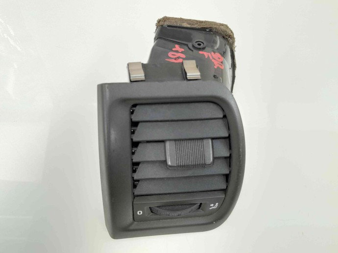 Grila aerisire dreapta OEM Skoda Fabia 2 (5J, 542) [Fabr 2007-2014] 