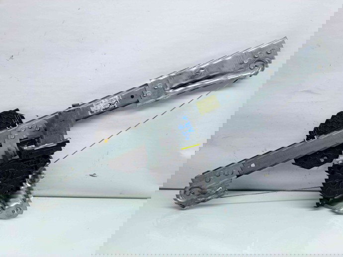 Macara electrica geam stanga fata Dacia Sandero 2 Stepway [Fabr 2012-prezent] 807213282R