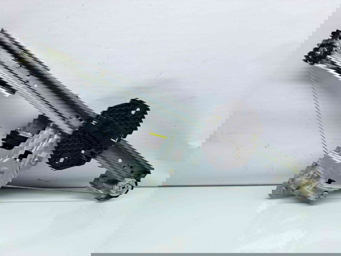 Macara electrica geam stanga fata Dacia Sandero 2 Stepway [Fabr 2012-prezent] 807213282R