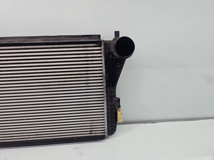Radiator intercooler Volkswagen Golf 6 (5K1) [Fabr 2009-2013] 1K0145803BN 1.6 TDI CAYC 77KW / 105CP