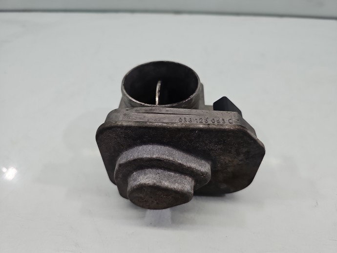 Clapeta acceleratie Volkswagen Golf 4 (1J1) [Fabr 1997-2004] 038128063C 1.9 TDI AQM 50KW / 68CP