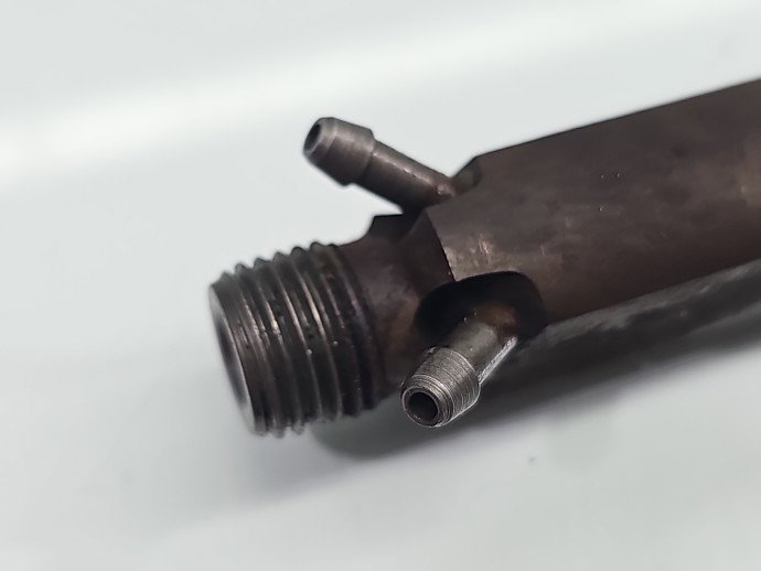 Injector Volkswagen Golf 4 (1J1) [Fabr 1997-2004] 028130203F 1.9 TDI AQM 50KW / 68CP