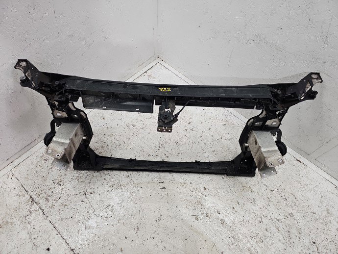 Trager AUDI A4 (8W2, B9) [Fabr 2015-2023] Sedan S-line, Quattro 8V0807133