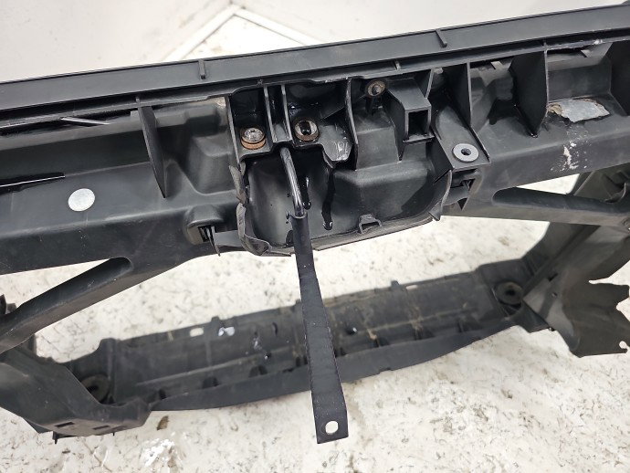 Trager AUDI A3 (8VA) [Fabr 2012-2020] Sportback 8V0805588