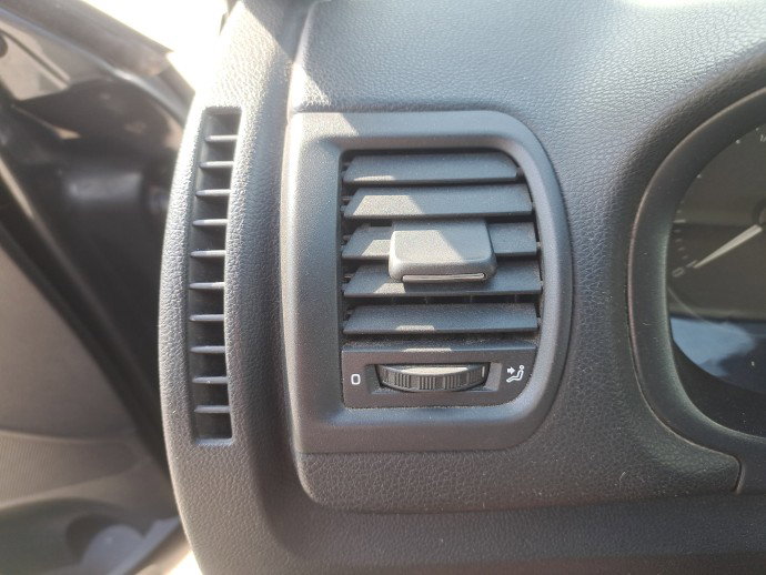 Grila aerisire stanga Skoda Fabia 2 (5J, 542) [Fabr 2007-2014] OEM
