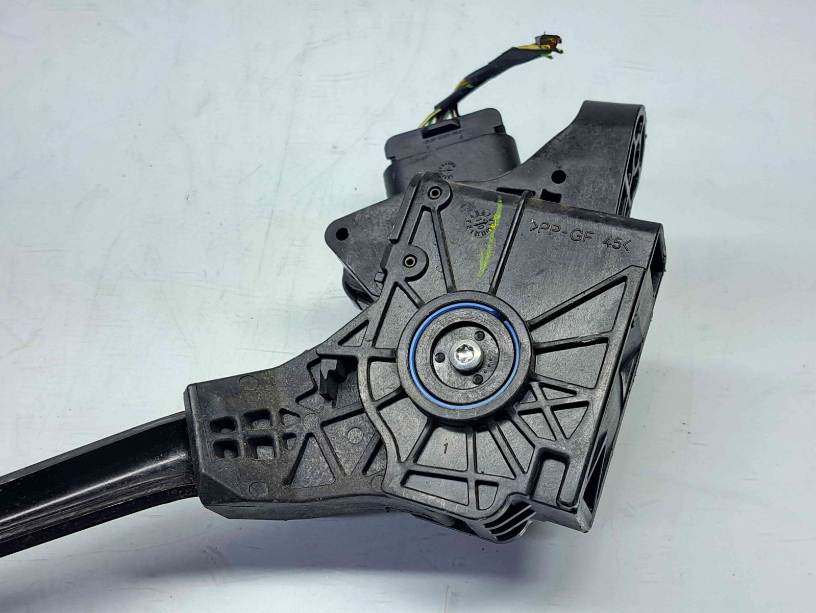 Pedala acceleratie Opel Meriva B [Fabr 2010-prezent] 13252887 - imagine 4