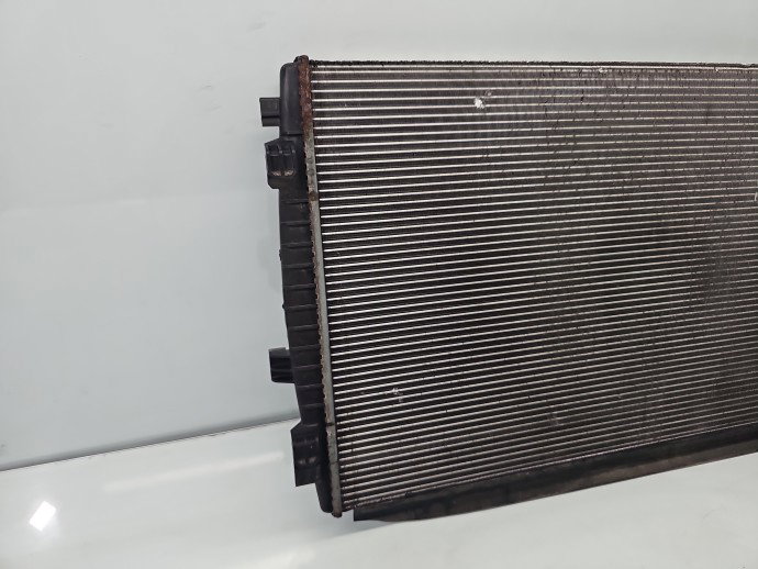 Radiator apa AUDI A3 (8VA) [Fabr 2012-2020] 5Q0121251EM 2.0 TDI CRBC 110KW / 150CP