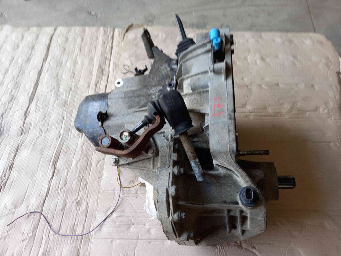 Cutie viteze manuala OEM Dacia Sandero [Fabr 2008-2012] 1.6 mpi