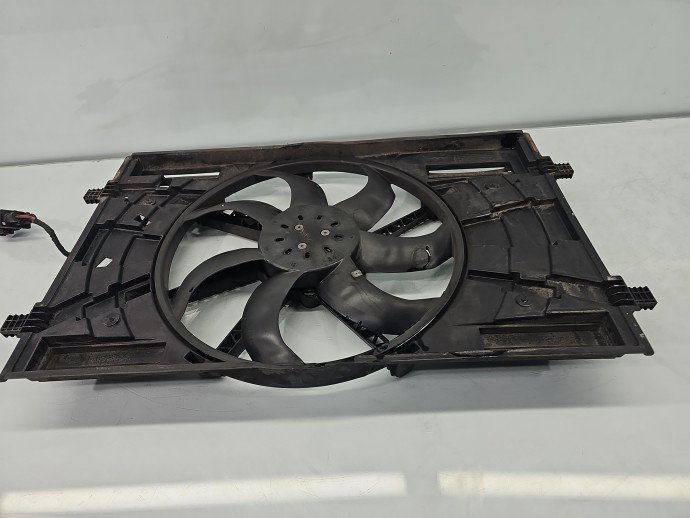 Electroventilator AUDI A3 (8VA) [Fabr 2012-2020] 5Q0121203AA 2.0 TDI CRBC 110KW / 150CP
