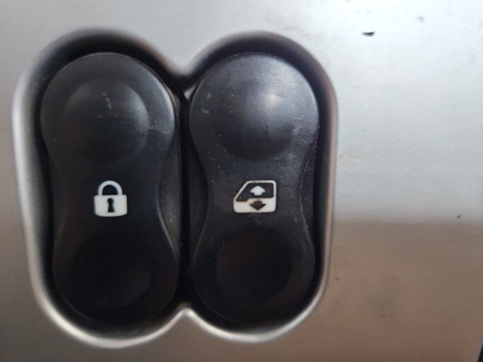 Buton geam dreapta fata Dacia Logan MCV (KS) [Fabr 2007-2012] OEM